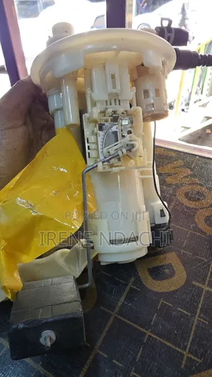 Fuel Pump Suzuki Alto V11