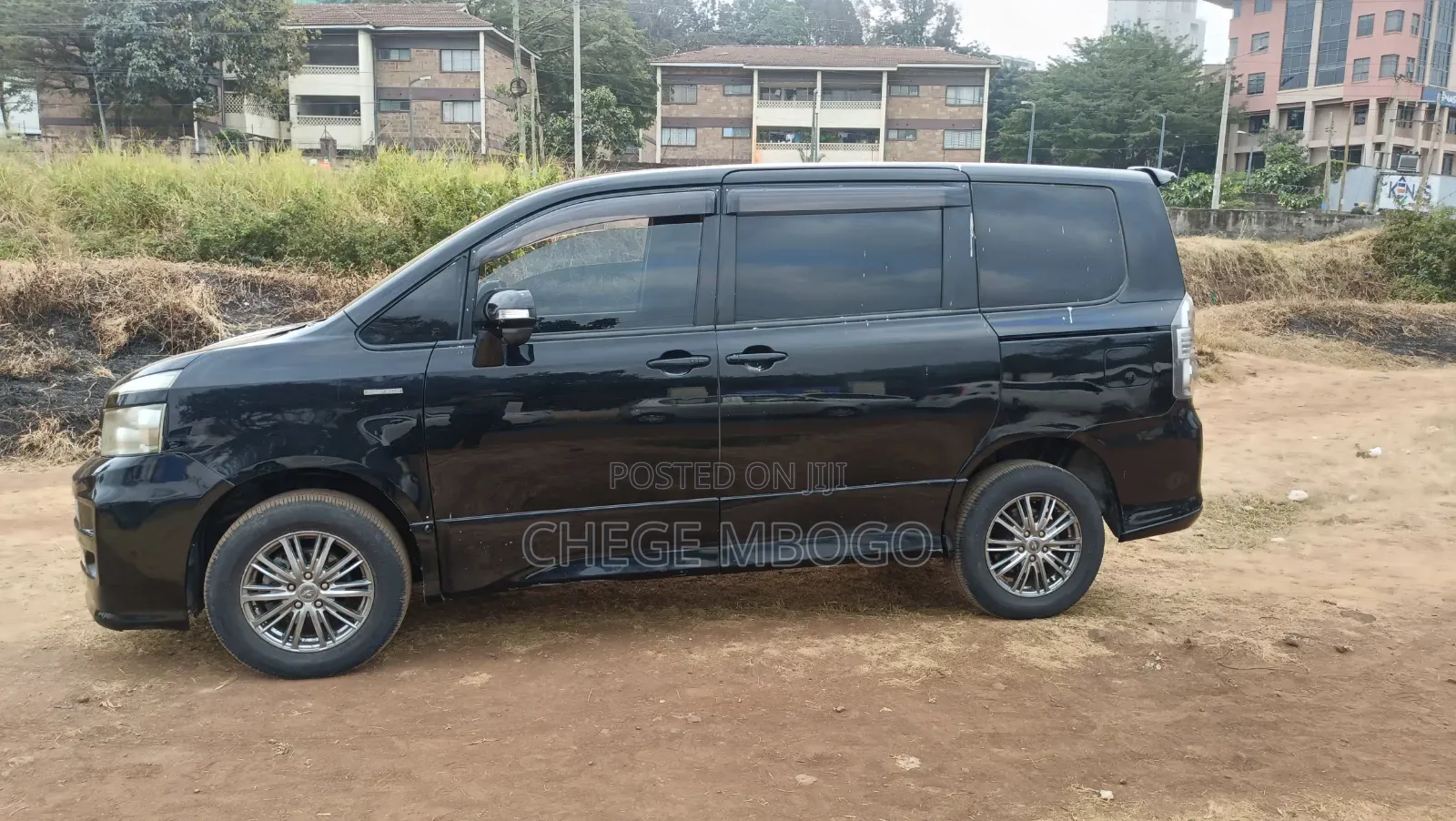 Toyota Voxy 2012 Black