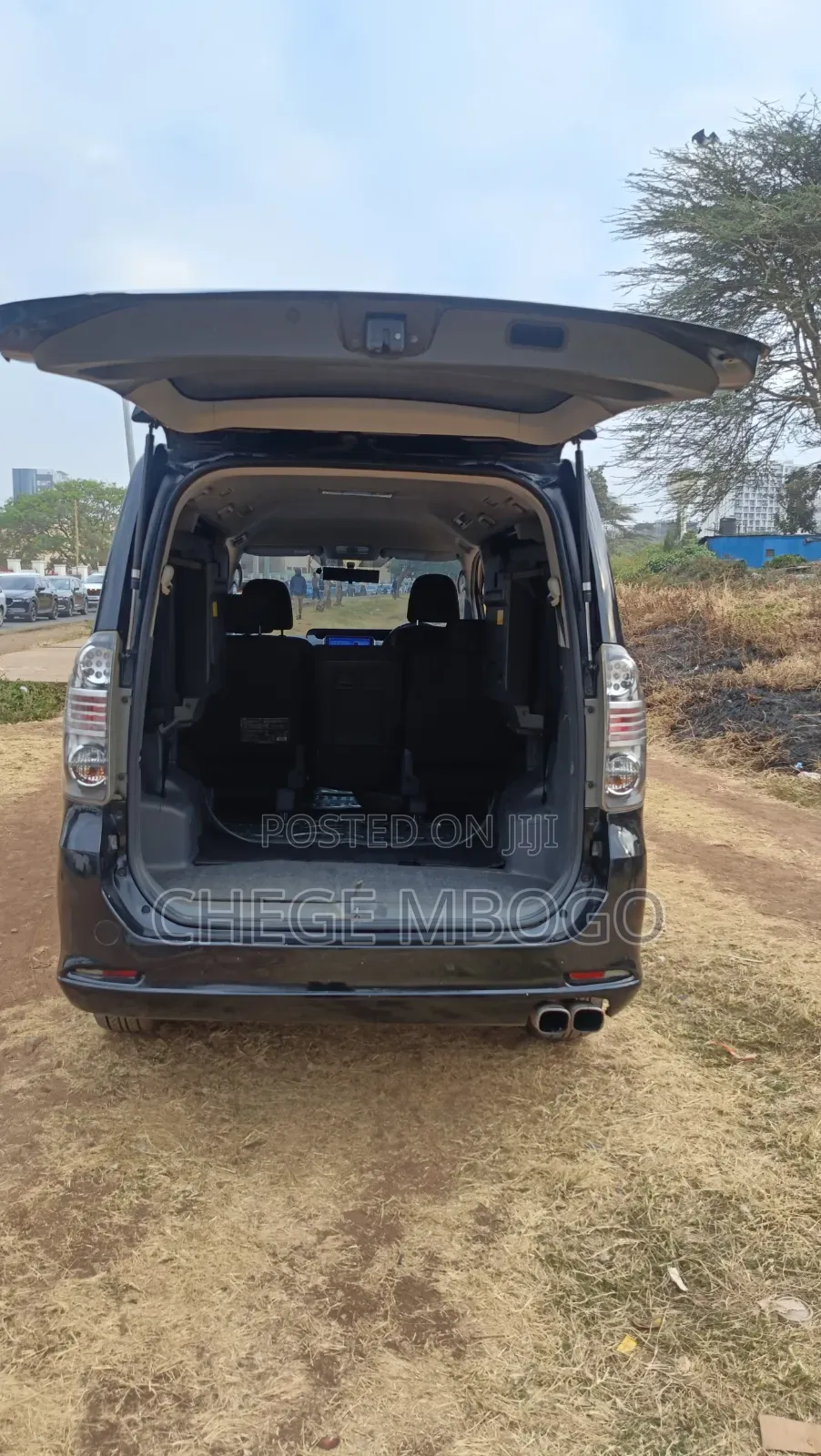 Toyota Voxy 2012 Black