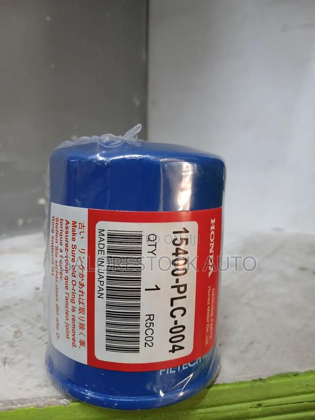 15400 PLC-004 Honda Fit, Vezel & Insight Oil Filter (Dennis) - main view