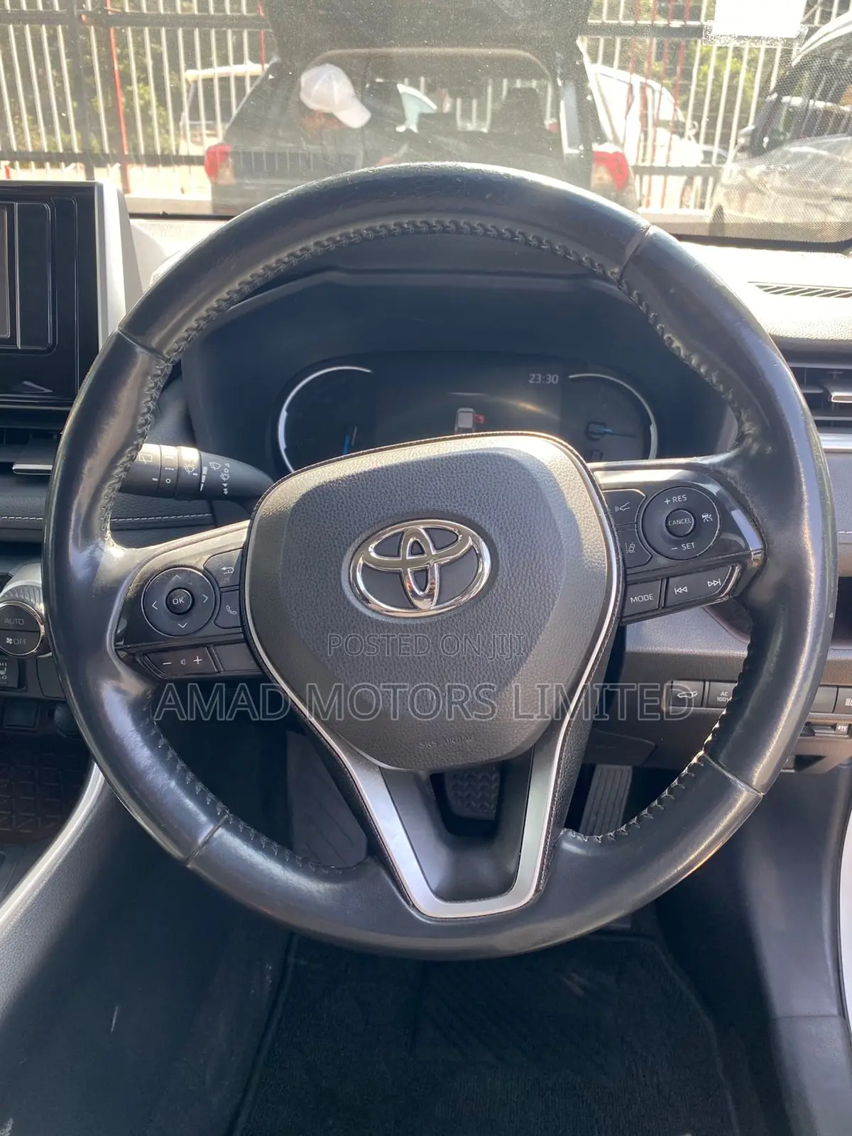 Toyota RAV4 2019 White