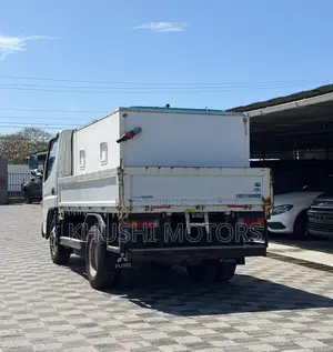 Mitsubishi Fuso Canter