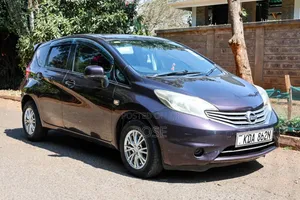 Nissan Note 2013 Maroon