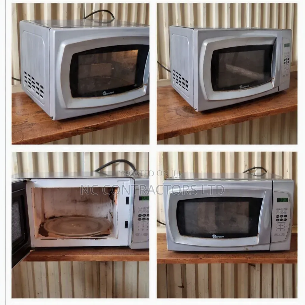 Gently-Used Ramtons Microwave Oven Available Now!