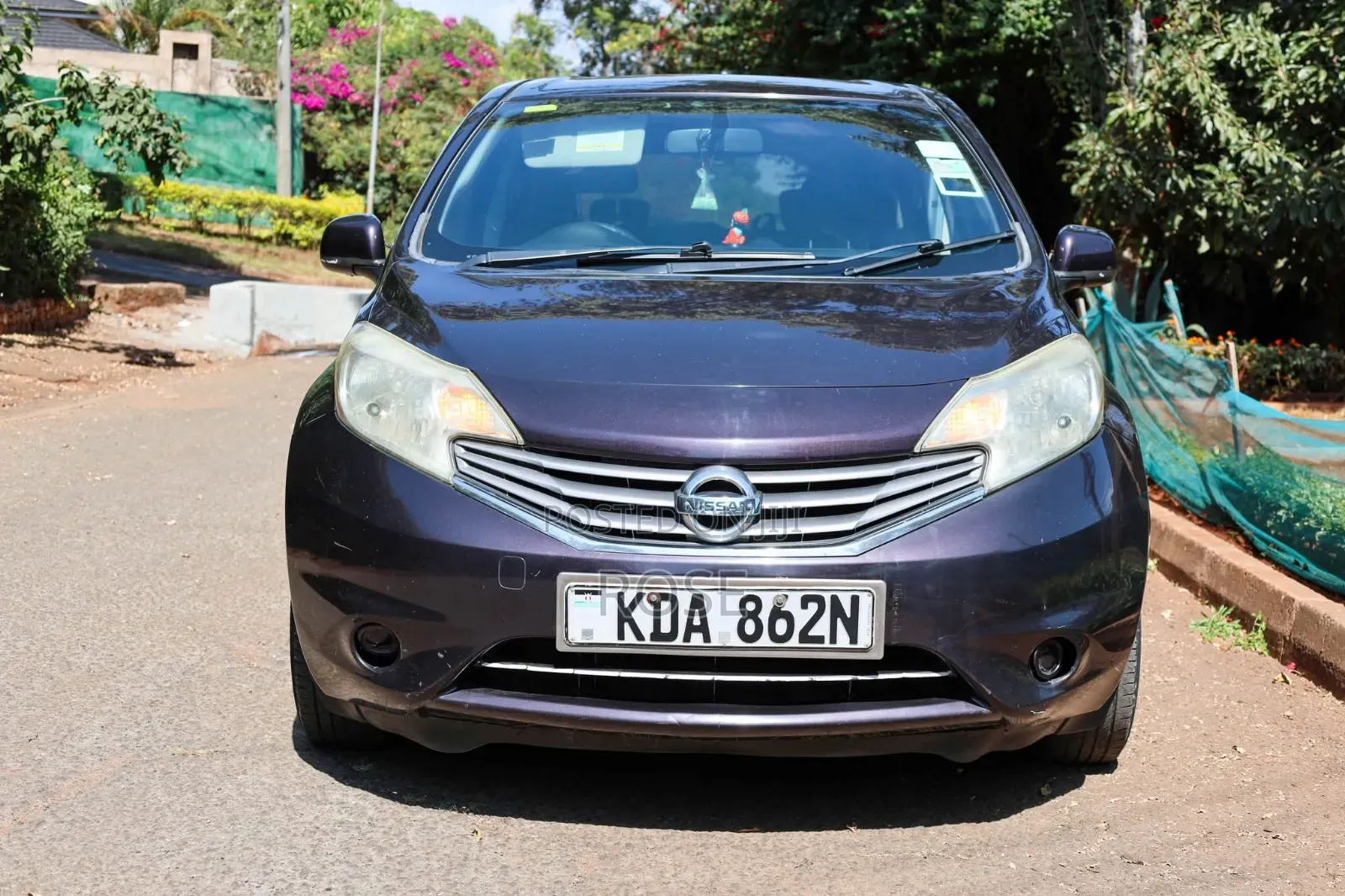 Nissan Note 2013 Maroon