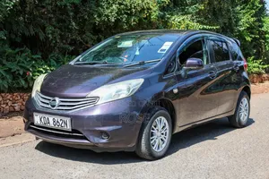 Nissan Note 2013 Maroon