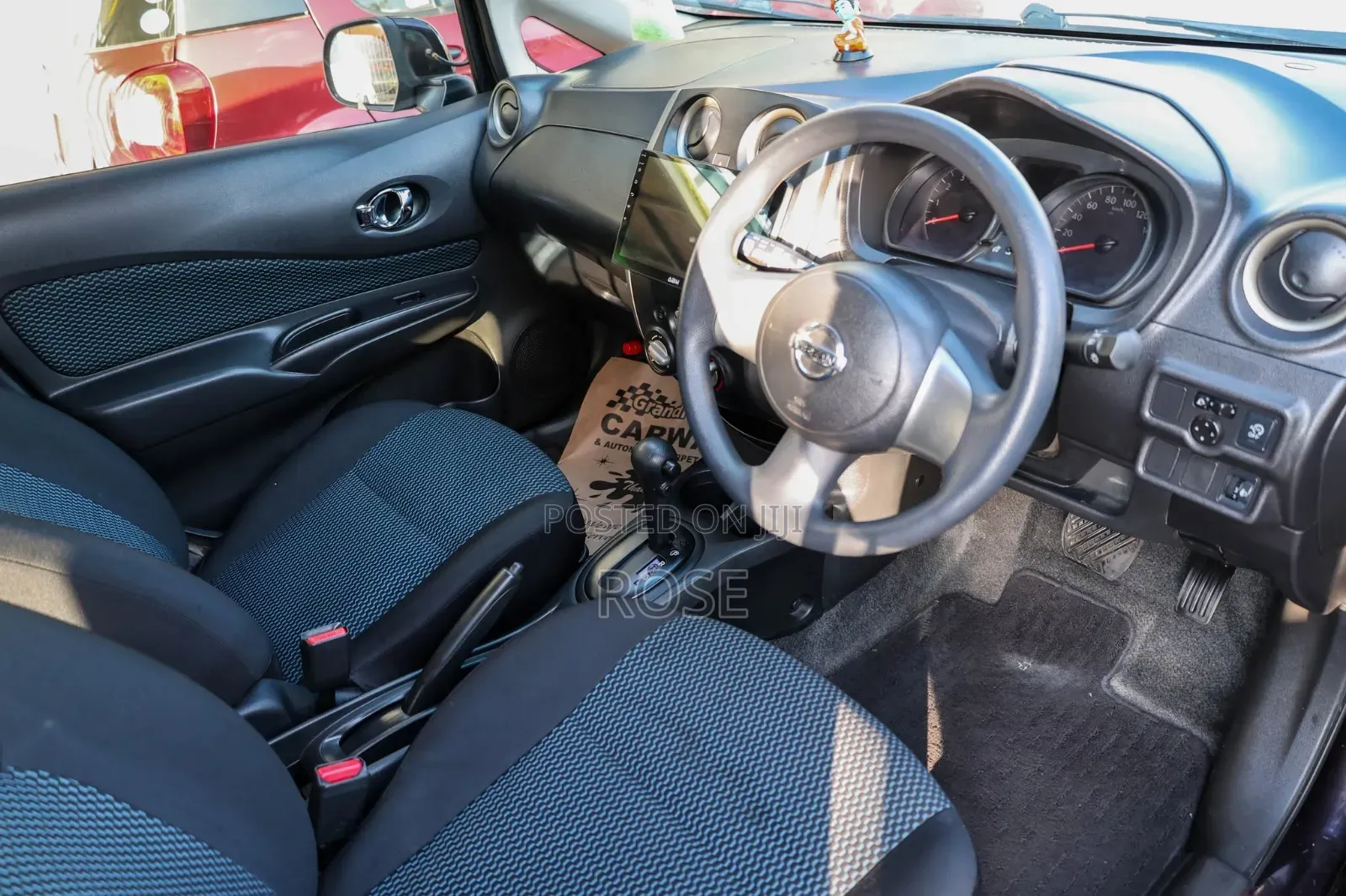 Nissan Note 2013 Maroon