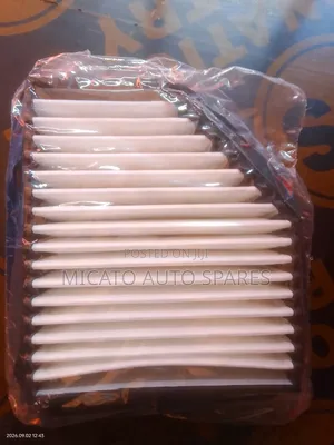 Genuine Suzuki Air Filter 13780-64p00