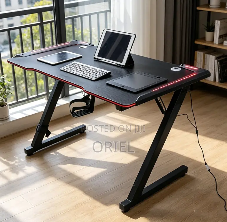 Home Office Gaming Desk With Light : Modern Gaming Desk