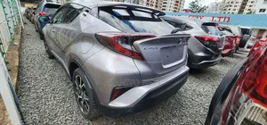Toyota C-HR 2019 Silver