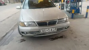 Nissan Sunny 1999 Silver