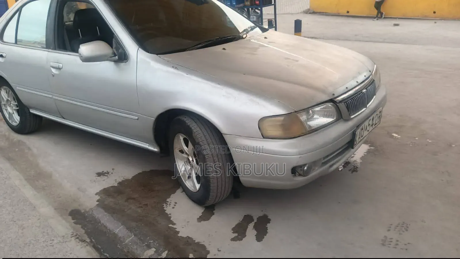 Nissan Sunny 1999 Silver