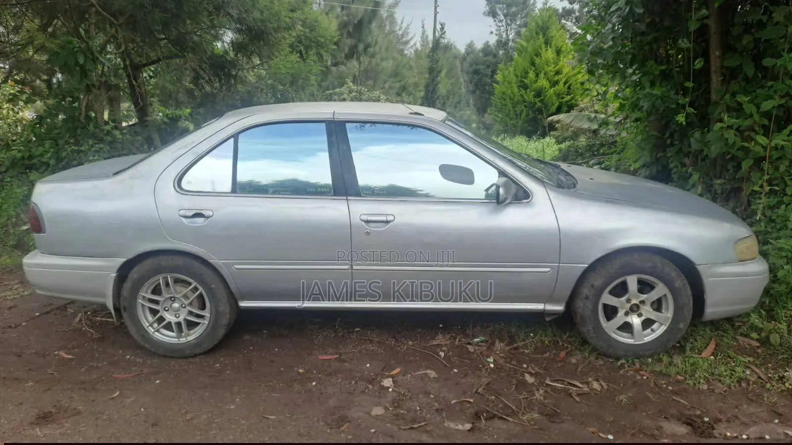 Nissan Sunny 1999 Silver