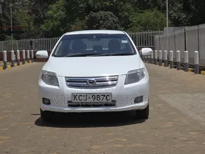 Toyota Axio 2009 White