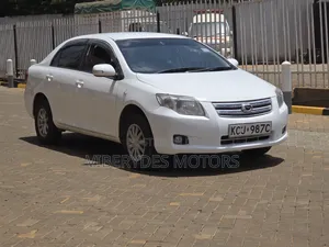Toyota Axio 2009 White