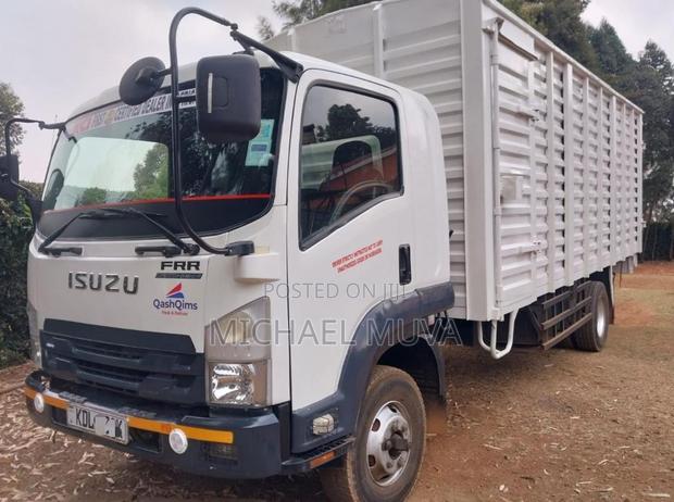 Isuzu —Frr... - thumbnail 3