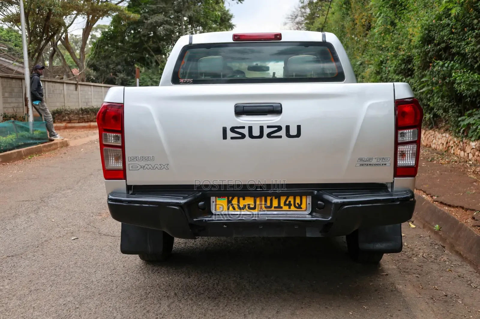Isuzu D-MAX 2015 Silver