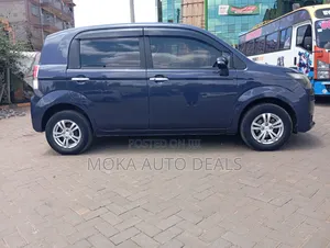Toyota Spade 1.5 2012 Purple