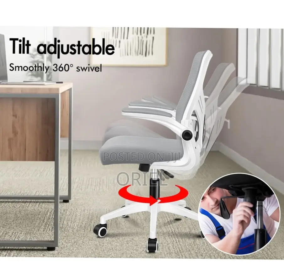 Office Chair : Gray Adjustable Mesh Staff Chair