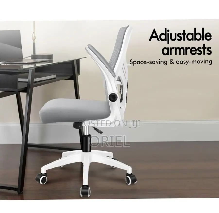 Office Chair : Gray Adjustable Mesh Staff Chair