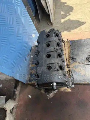 Cylinder Head Yd25 Available