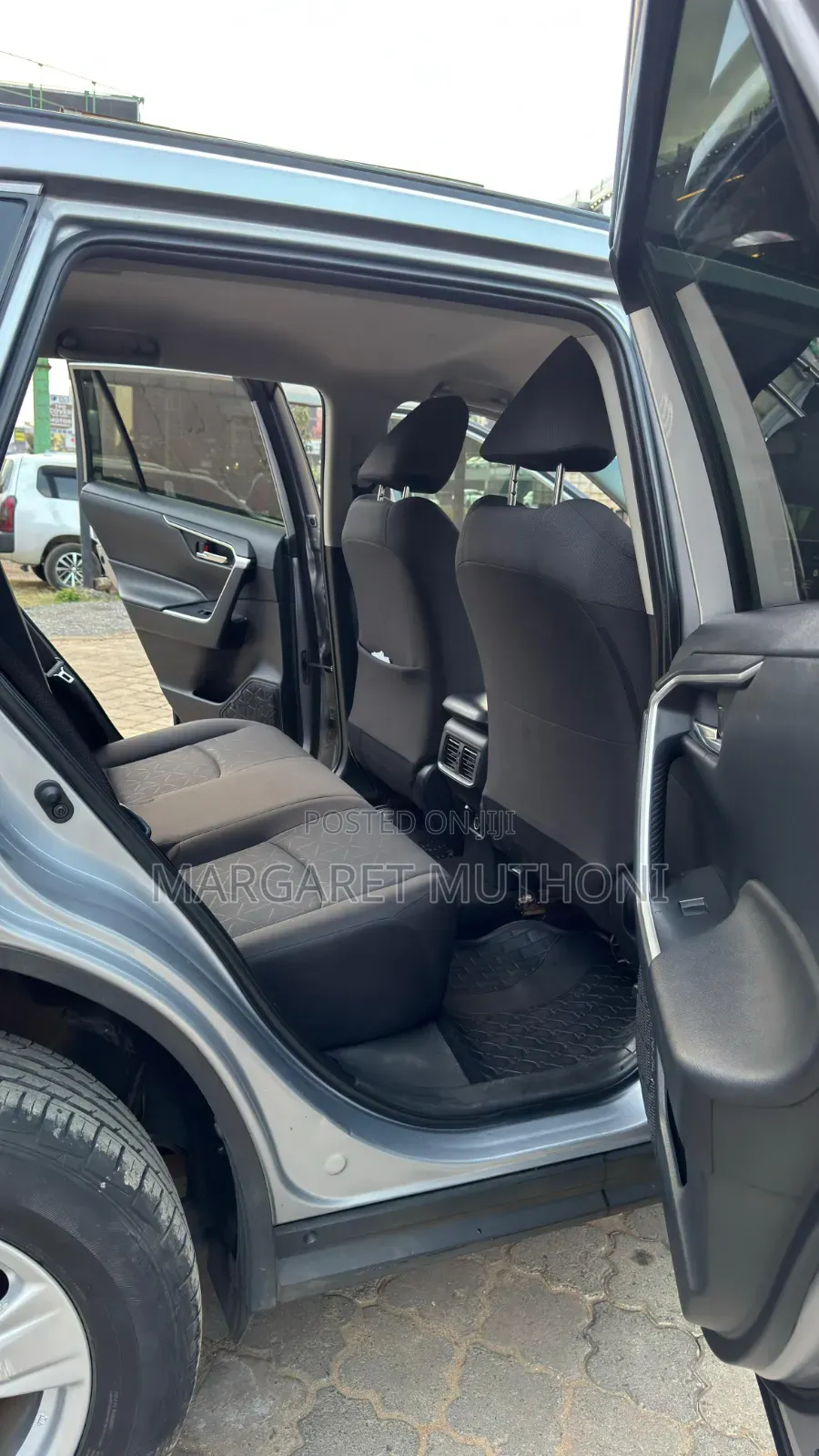 Toyota RAV4 2019 Silver