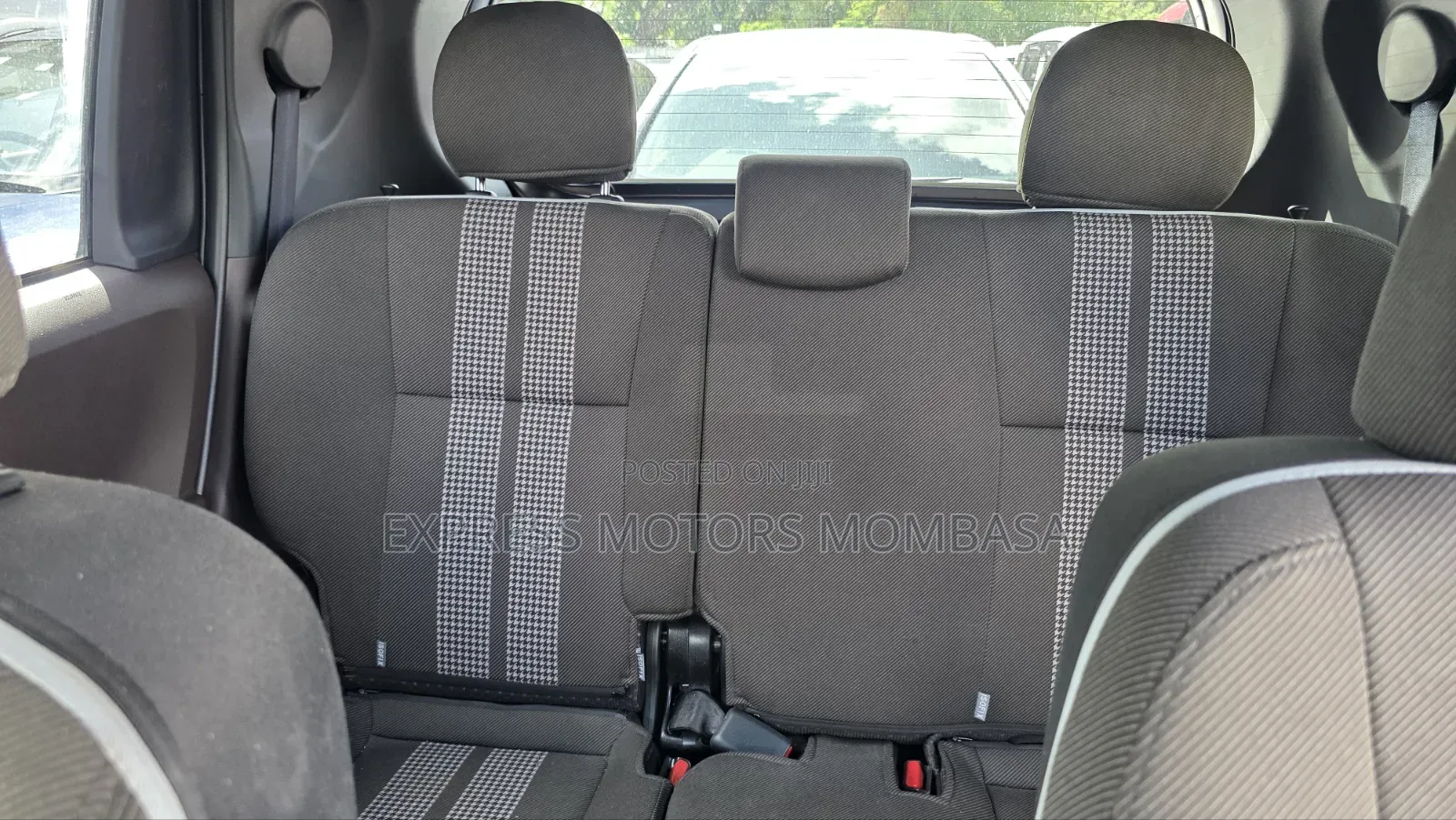 Toyota Spade 2019 Purple