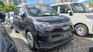 Toyota Spade 2019 Purple
