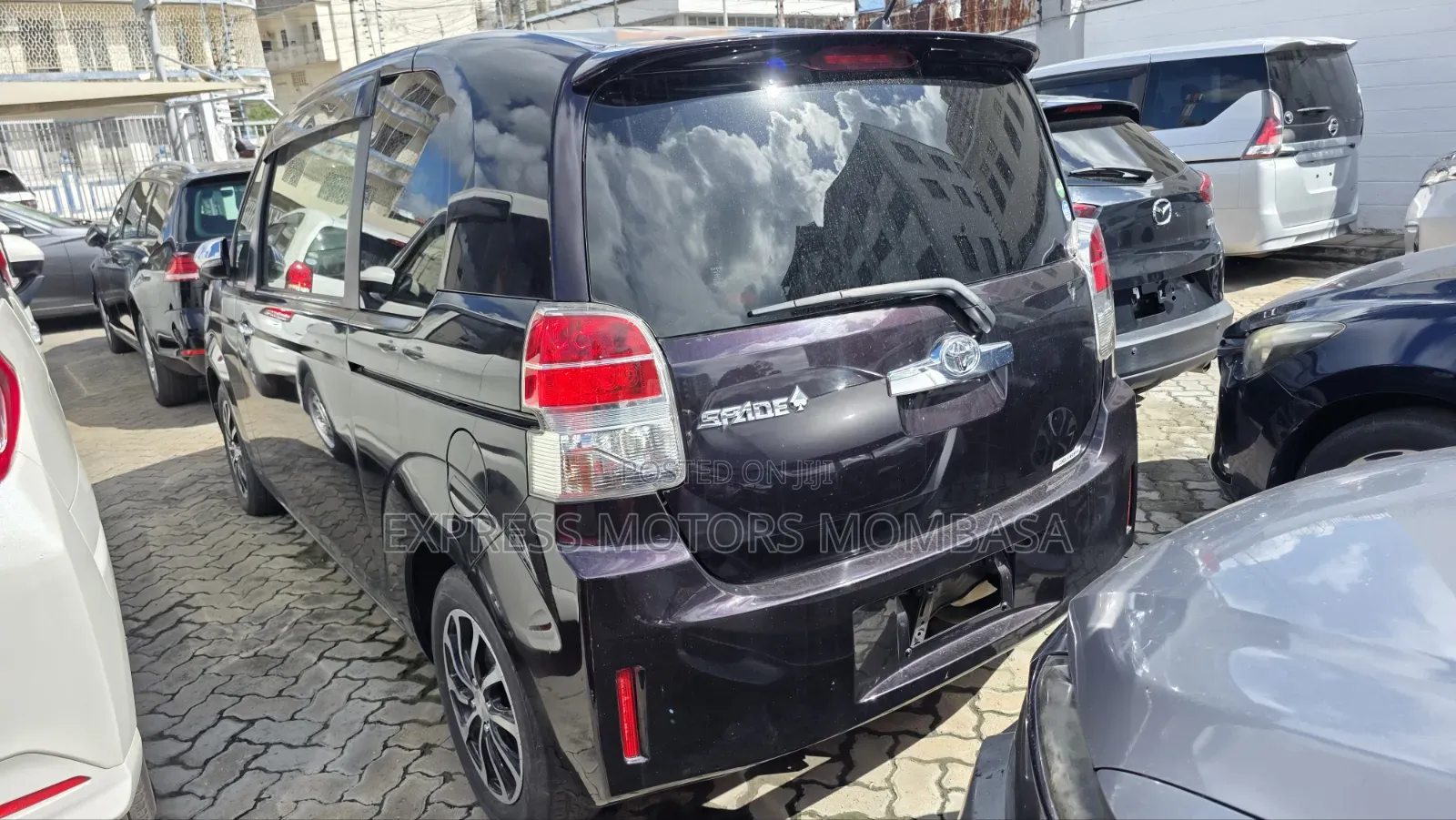 Toyota Spade 2019 Purple