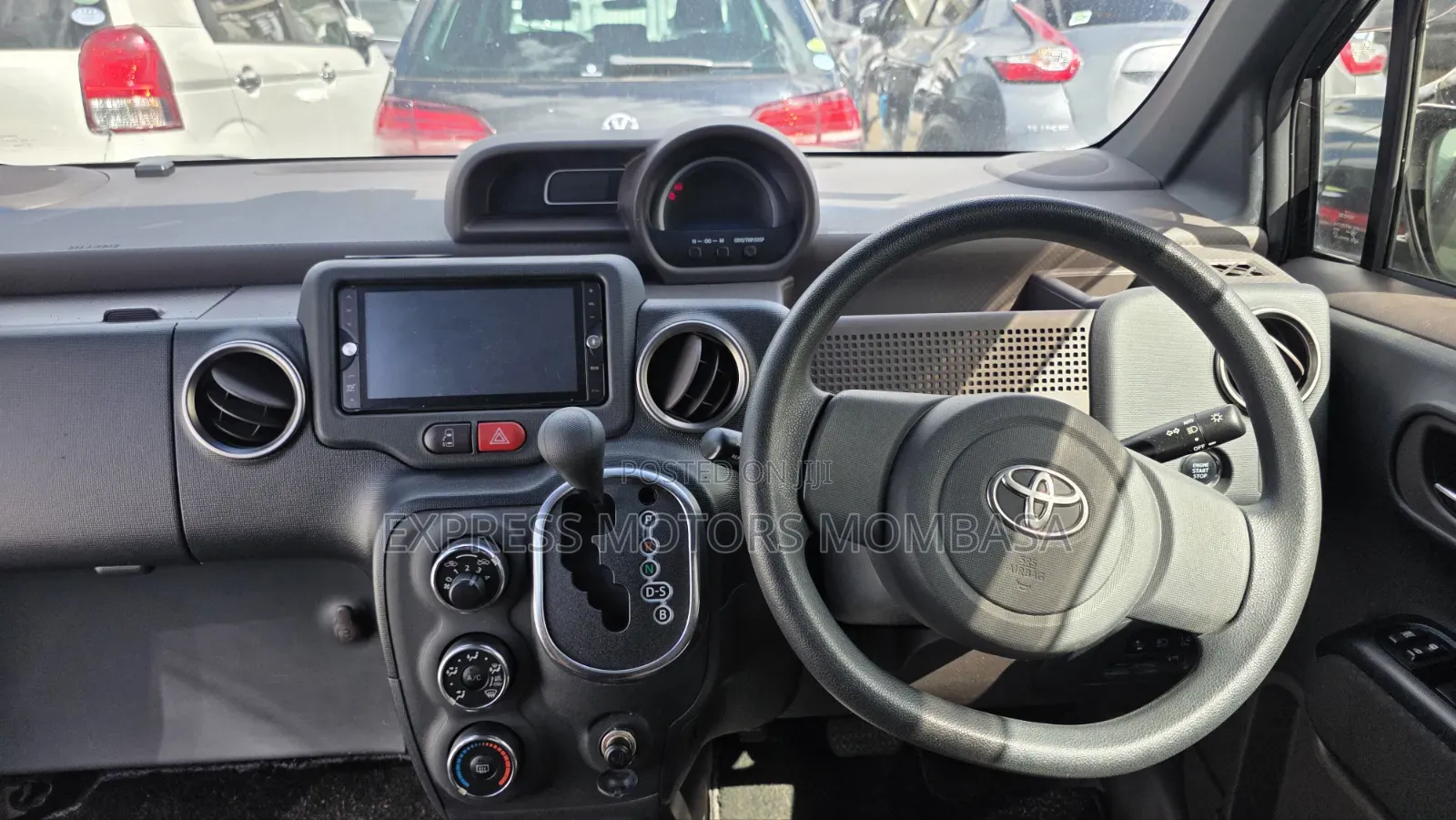 Toyota Spade 2019 Purple