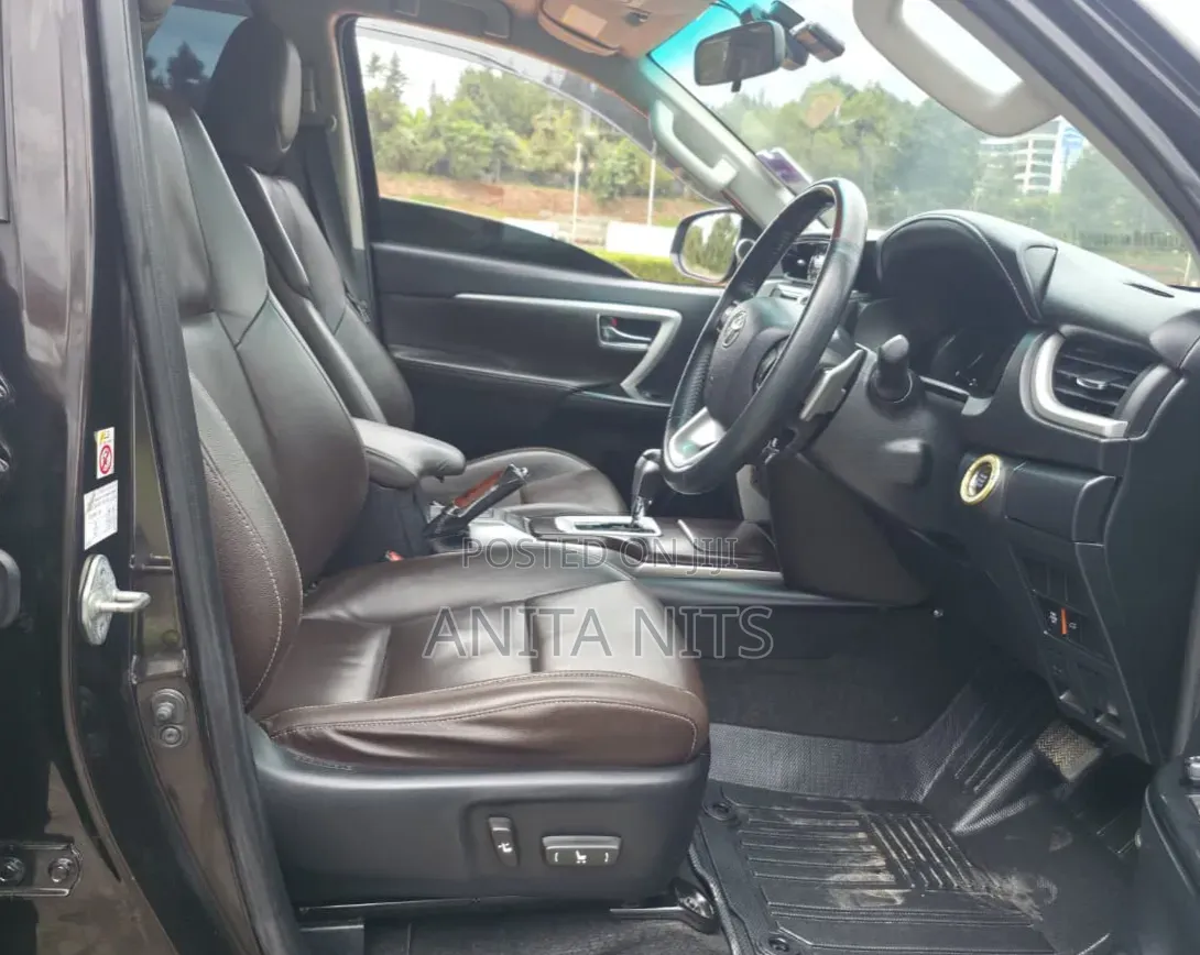Toyota Fortuner 2.5 D AWD 2018 Black