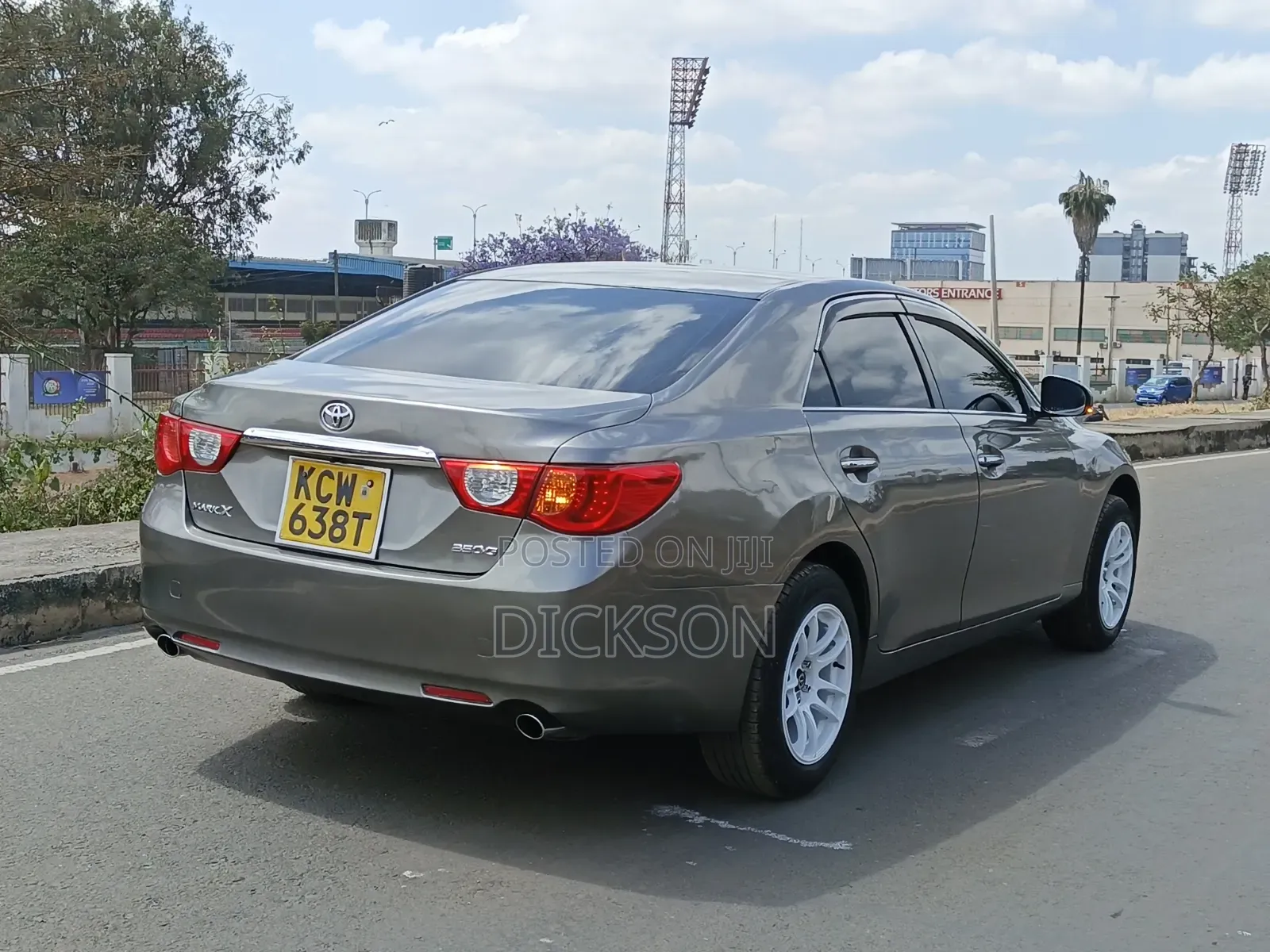Toyota Mark X 2012 Brown