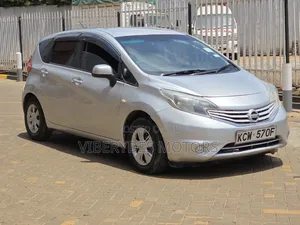 Nissan Note 2012 Silver