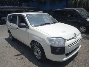Toyota Probox 1.5 GL 4WD 2021 White