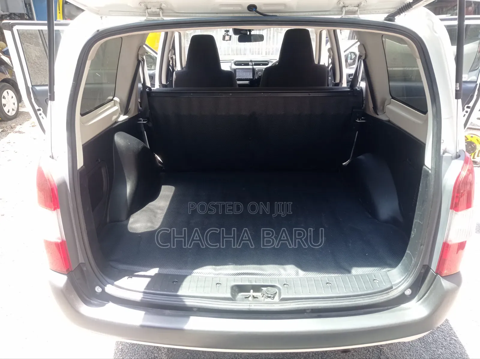 Toyota Probox 1.5 GL 4WD 2021 White