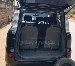 Toyota Sienta 2014 Black
