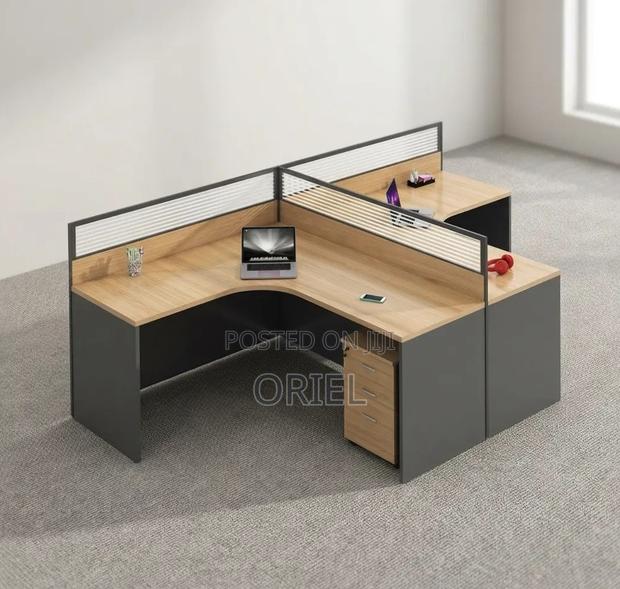2-Seater Office Workstation : Curved 2-Way Workstation - thumbnail 6