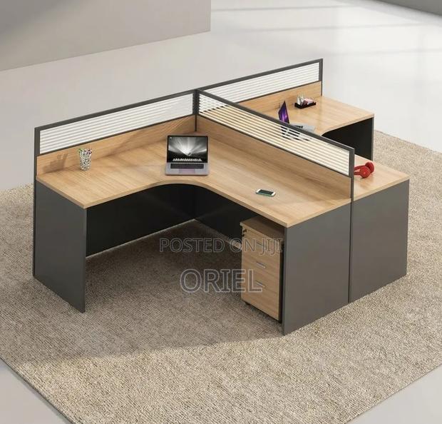 2-Seater Office Workstation : Curved 2-Way Workstation - thumbnail 12