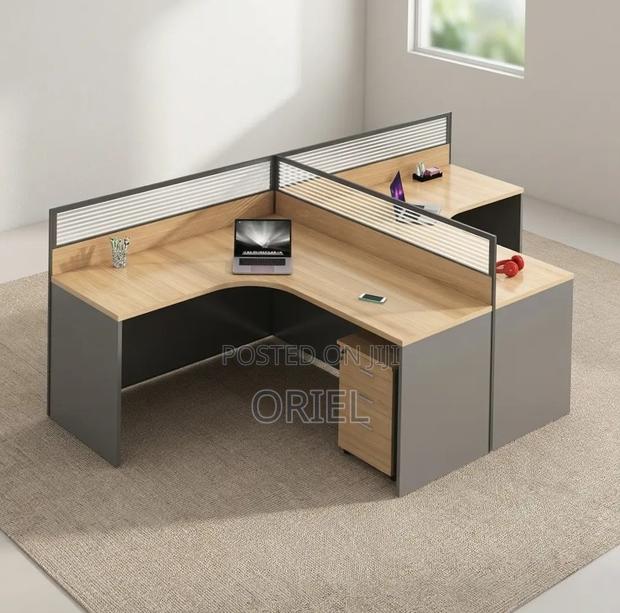 2-Seater Office Workstation : Curved 2-Way Workstation - thumbnail 11