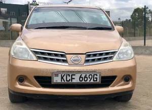 Nissan Tiida 2009 Brown
