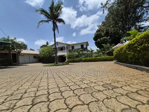 5bdrm House in Runda for rent
