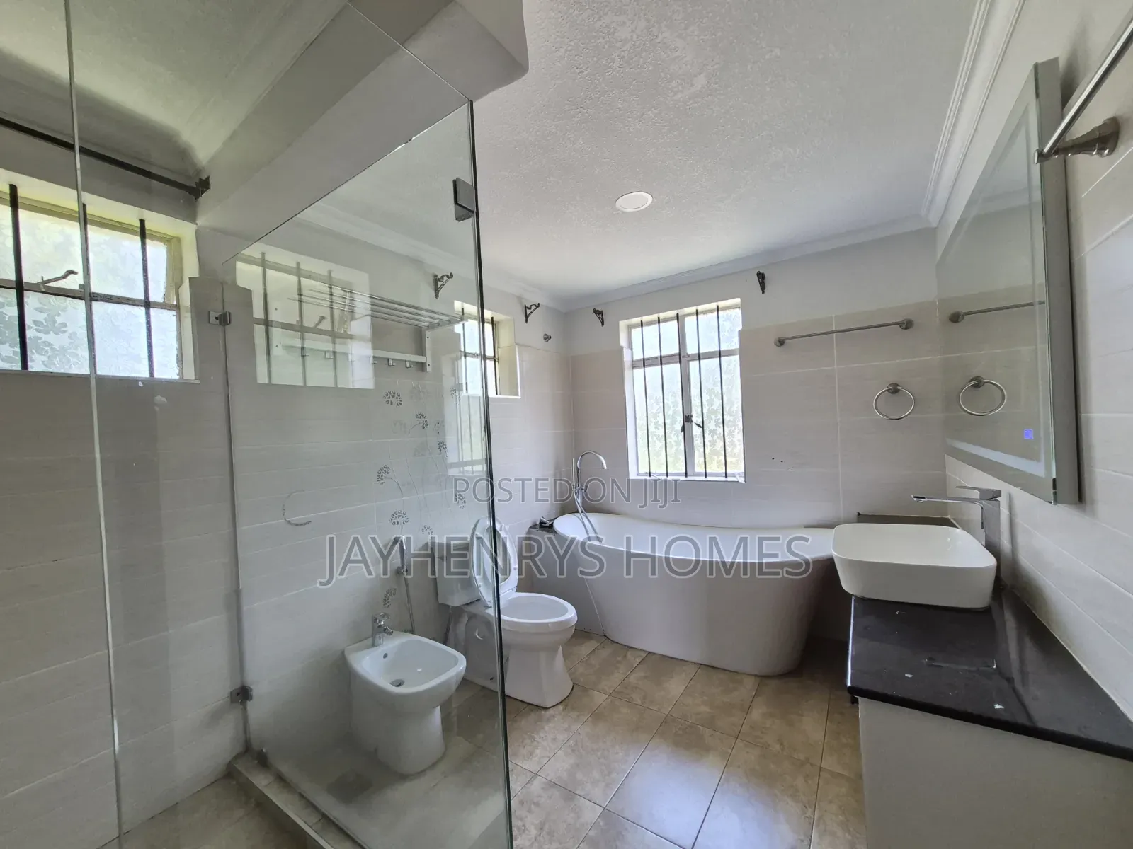 5bdrm House in Runda for rent