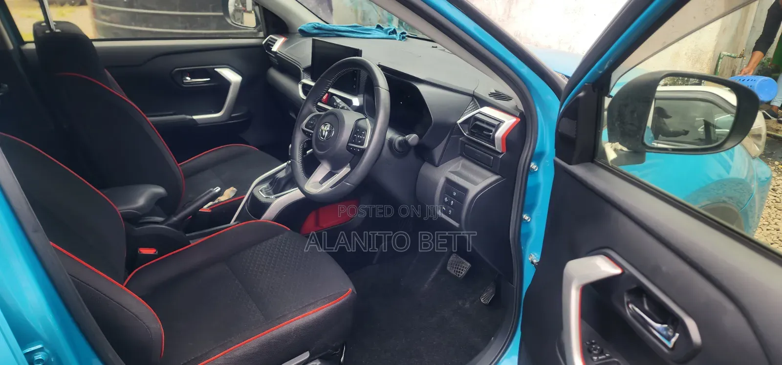 Toyota Raize 2019 Blue