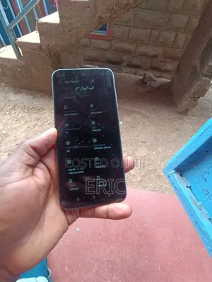 Infinix Smart 9 128 GB White