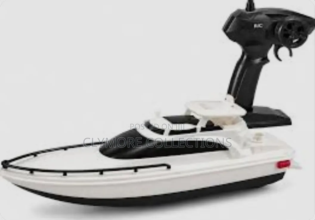 High-Speed Electric RC Boat - Waterproof & Rechargeable