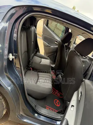 Mazda Demio 2017 Blue