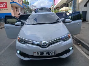 Toyota Auris 2015 White