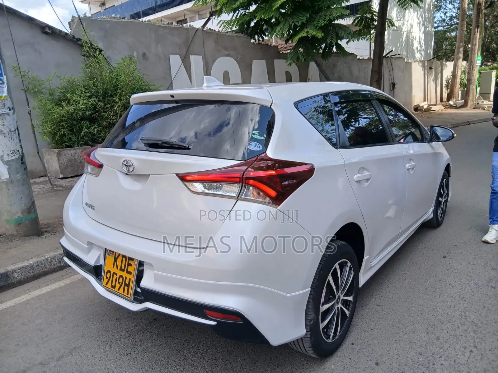 Toyota Auris 2015 White