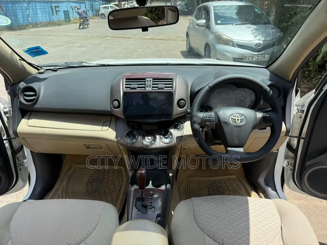 Mazda Verisa 2006 Maroon