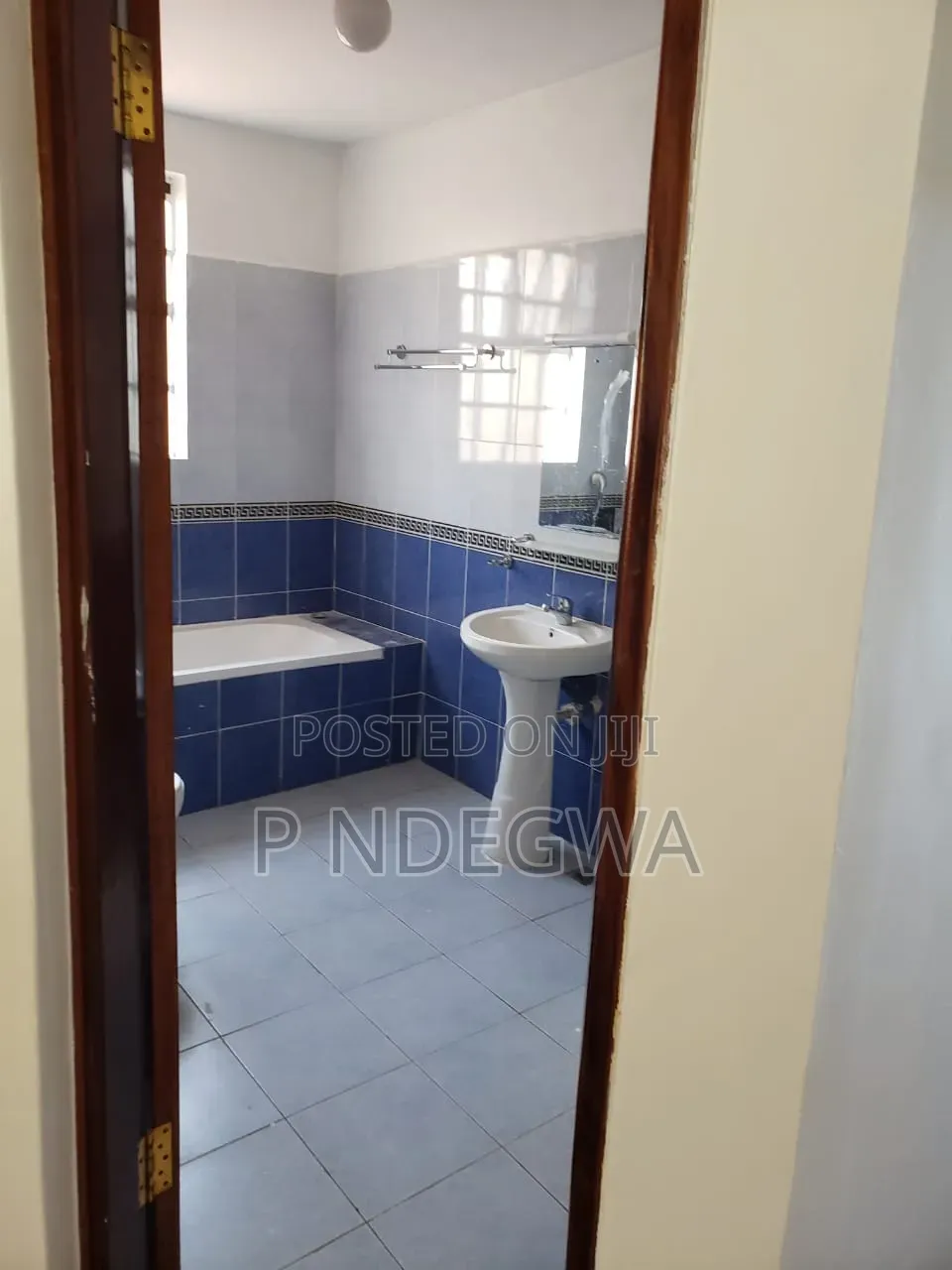 6bdrm Maisonette in Wilmary Estate, Allsops for sale